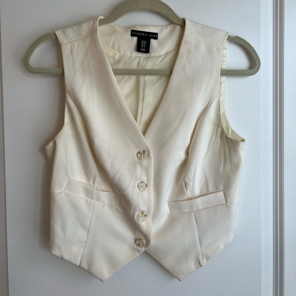 Sincerely Jules Button-Front Vest